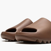 Load image into Gallery viewer, Adidas Yeezy Slide &quot;Flax&quot;
