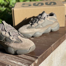 Load image into Gallery viewer, Adidas Yeezy 500 &quot;Clay Brown&quot;
